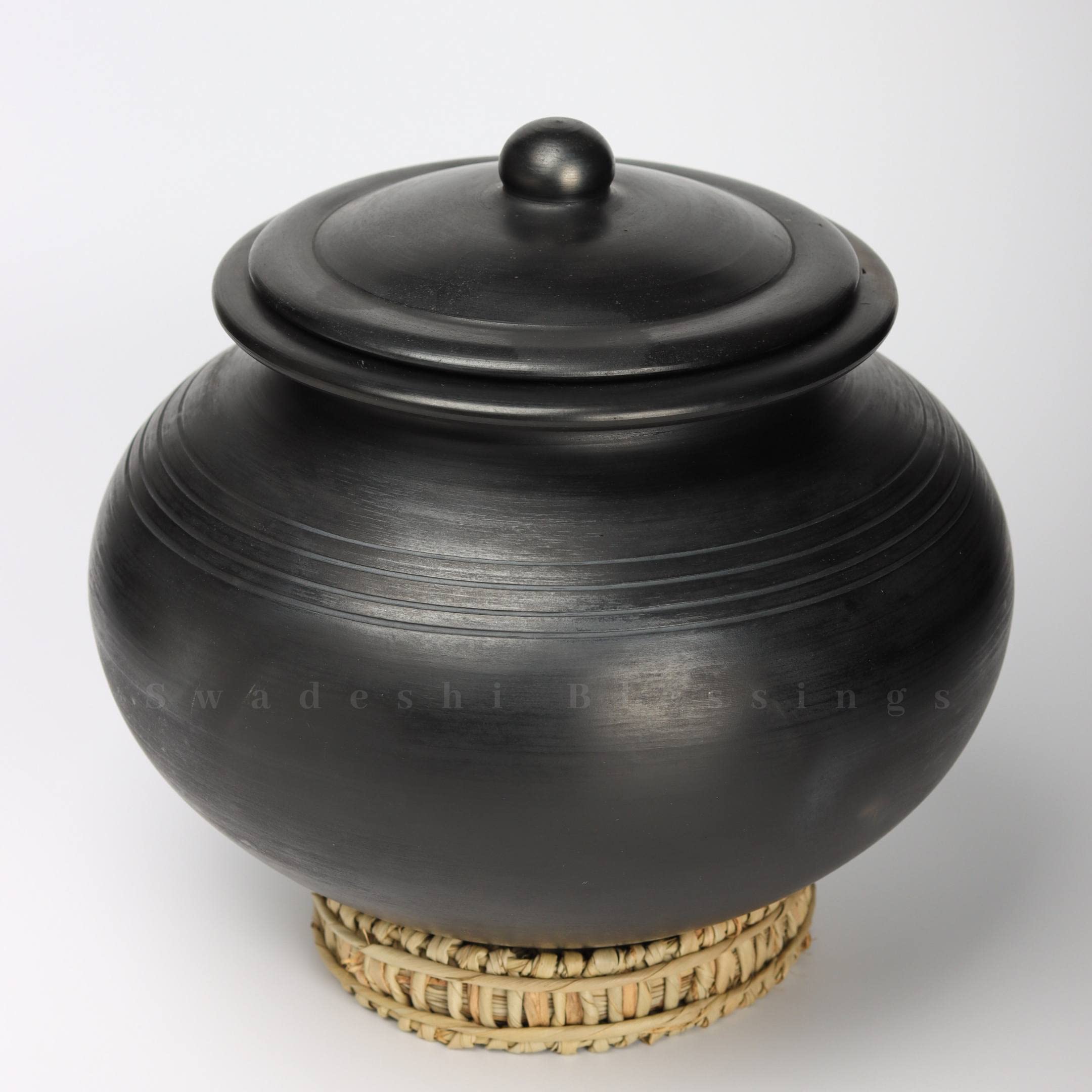 Swadeshi Blessings Exclusive Range Unglazed Clay Handi/Earthen Pot For Cooking with Lid (4 Ltr, Black) (With Natural Firing Shade & Mirror Shine) + FREE ASH For Cleaning