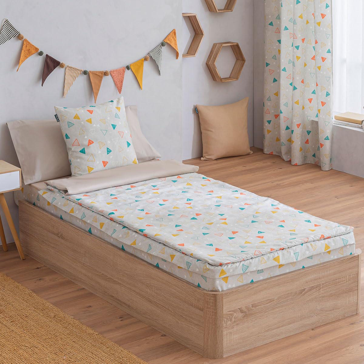 Saco nórdico Unido a Bajera con Cremallera, Camas Nido y literas Infantiles y Juveniles, fácil de Utilizar. Medida Cama 90 SIN Relleno. Modelo Estampado KEOPS. 65% poliester/35% algodón
