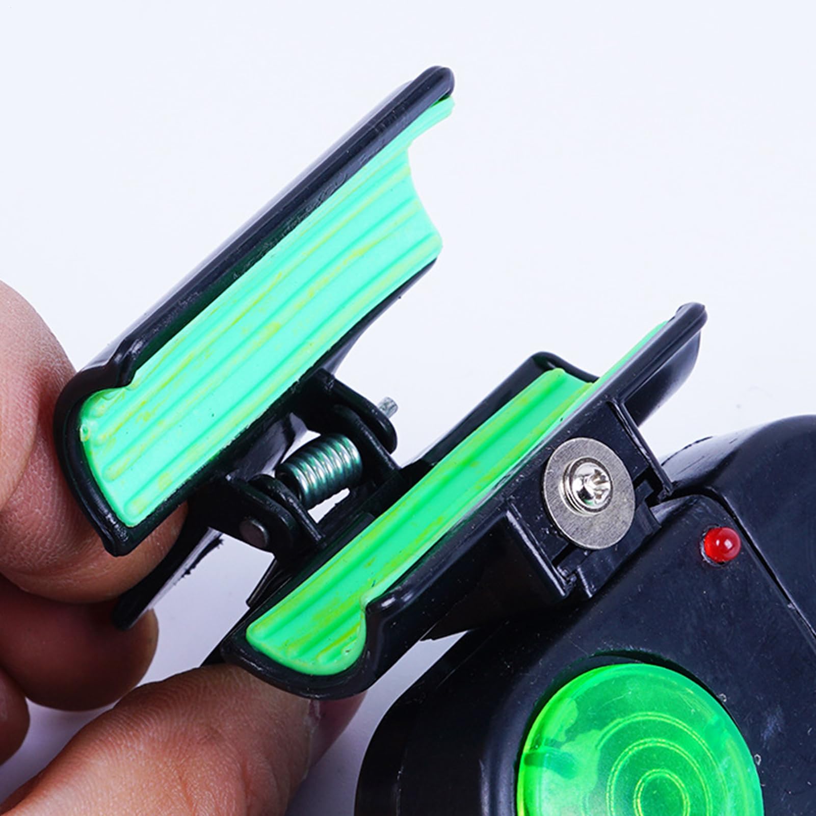 Avertisseurs De Touche Pour Canne À Pêche - 2 Pièces Alarme De Morsure Sensible Avec Éclairage LED - Accessoires De Pêche Pour Hommes Femmes Adultes En Eau Salée Cadeaux Amis