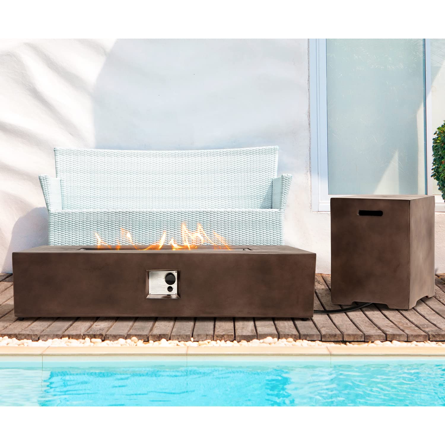 Tavolo per caminetto a gas propano per patio, con serbatoio da 9,1 kg, braciere rettangolare da 50.000 BTU, finitura simile al cemento con rocce laviche, copertura antipioggia, 142,2 x 73,7
