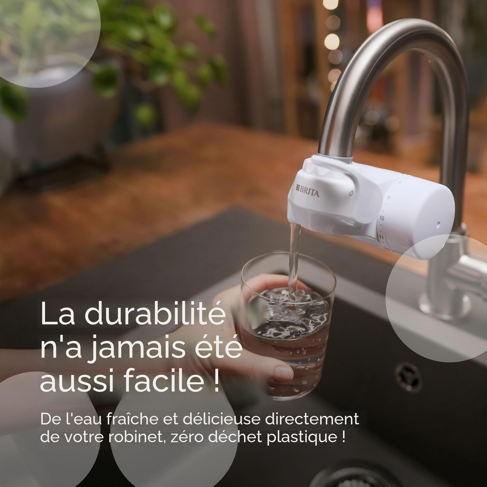 BRITA ON TAP V (600L) Cartouche de rechange pour filtre à eau – Pour une eau durable de bon goût, réduit les micro particules, PFAS, métaux lourds et autres substances qui altèrent le goût