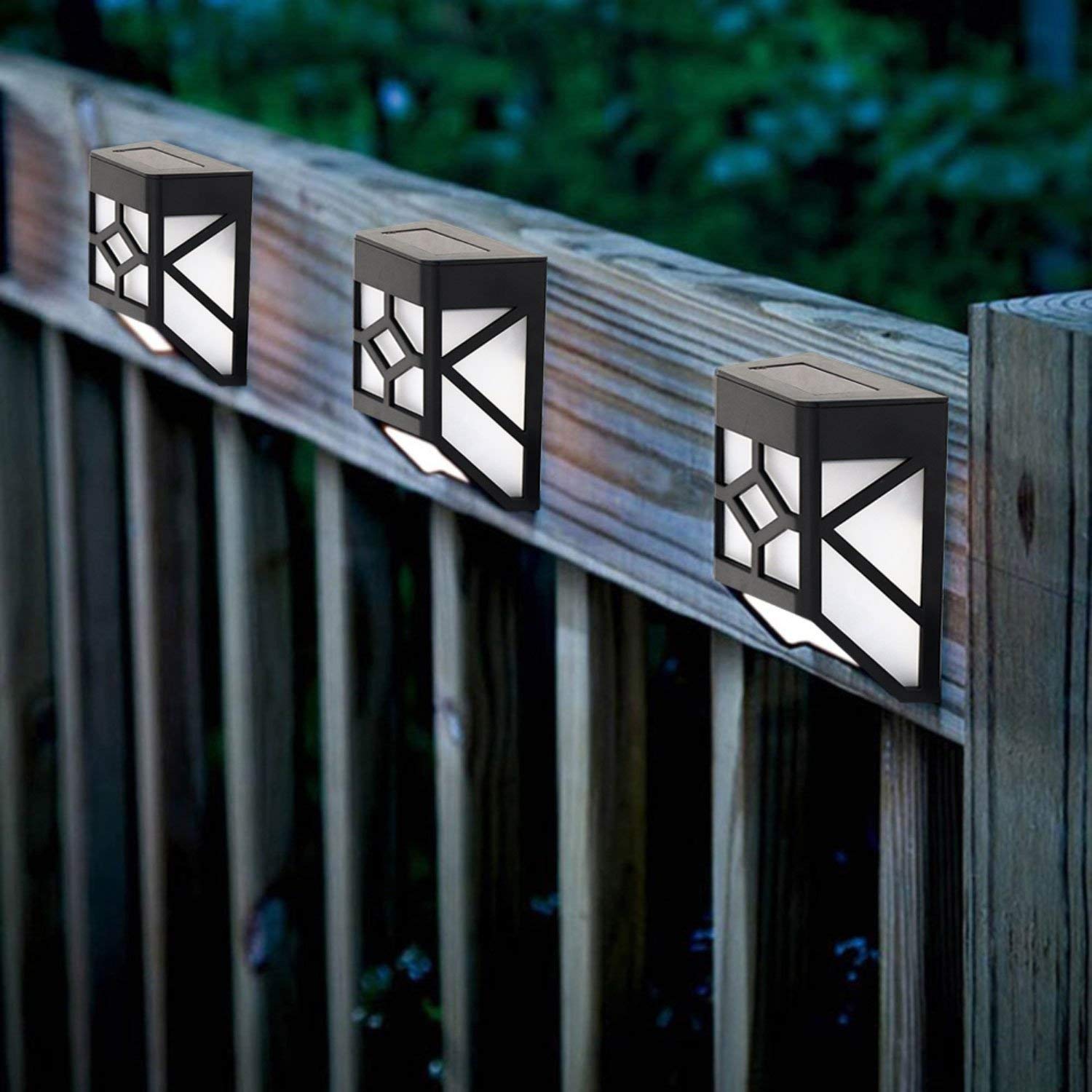 Fence Lights Decorative Wireless Garden Solar Lights Weatherproof Outdoor Lamps
