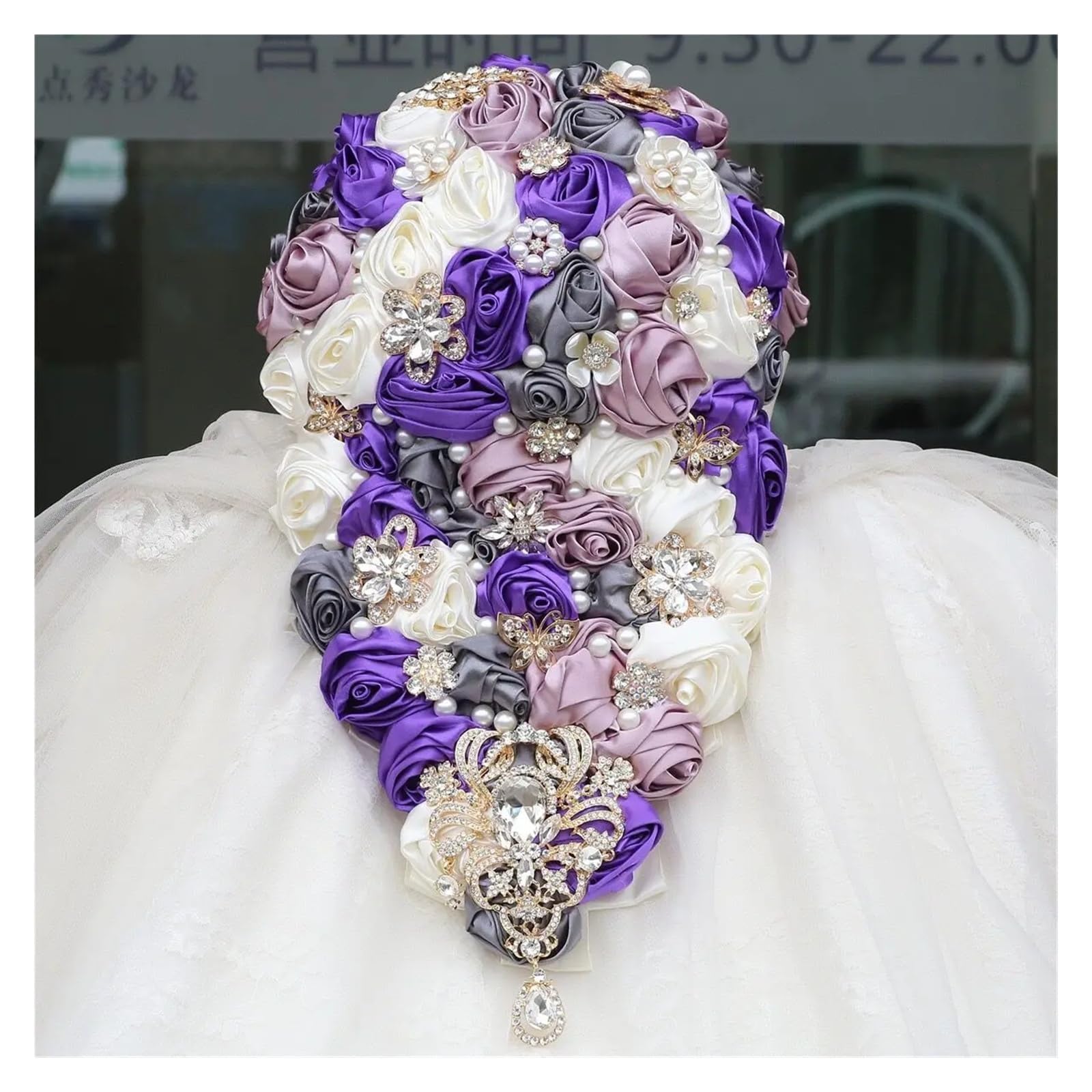 UJEDFHV Wedding Bouquet Crystal Bride Handmade Satin Rose Elegant Wedding Flowers Bridal Bouquet for Prom(Color 9)