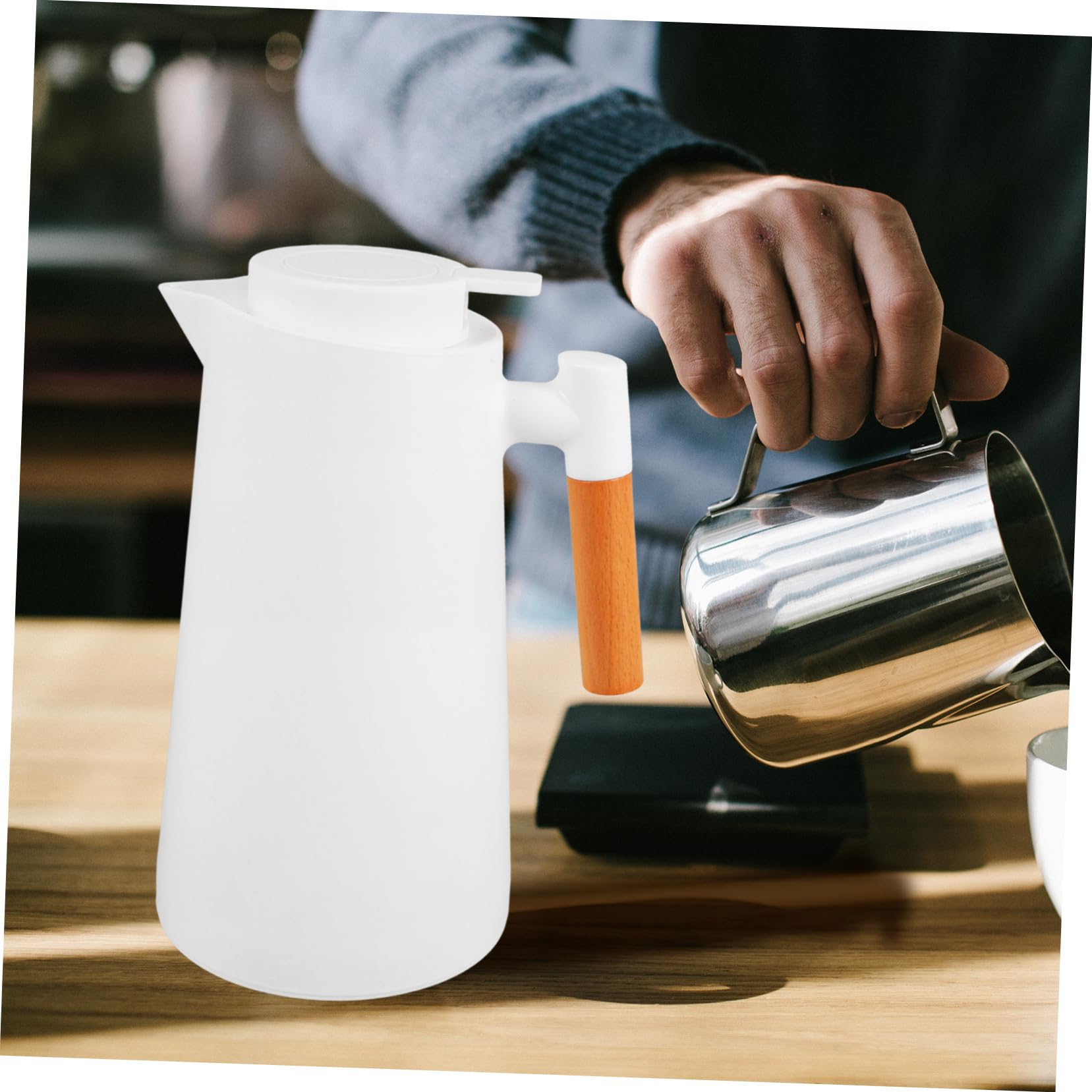Mikinona Termo con Aislamiento al Vacío Jarra Térmica con Tapa Termo para Té y Bebidas Calientes y Frías para Uso Doméstico y Acampar