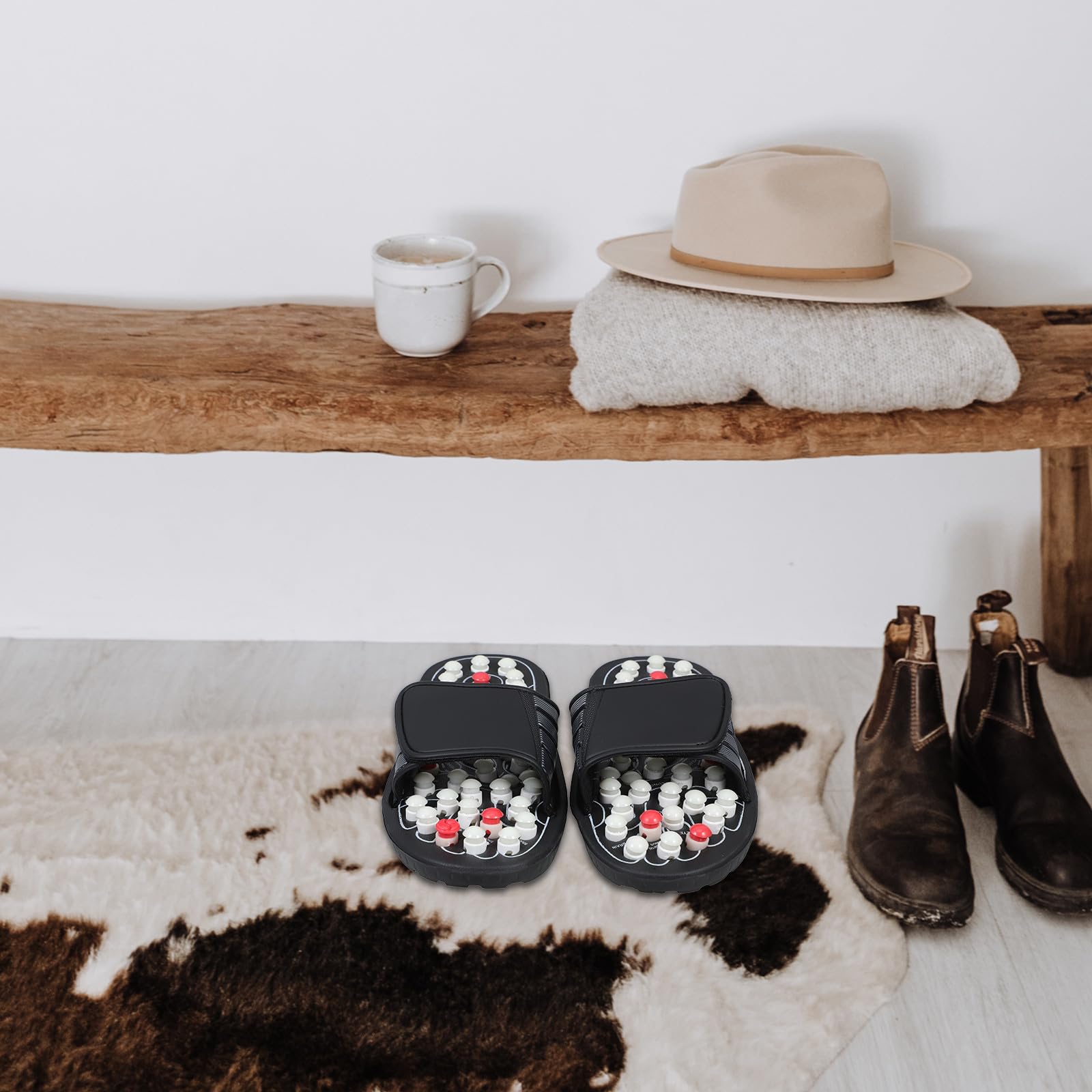 GARVALON Fußmassage Slipper mit Akupressurpunkten Verstellbaren Riemen Rutschfestem Gummi Hausschuh für Fußtherapie Entspannung und Alltag