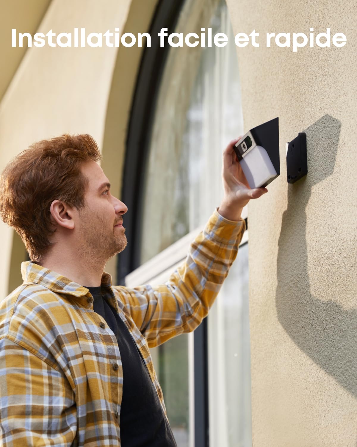 eufy Security Solar Wall Light Cam S120, caméra de sécurité Solaire, extérieure sans Fil, Alimentation permanente, éclairage activé par Le Mouvement, IA, IP65, projecteur, sans Frais