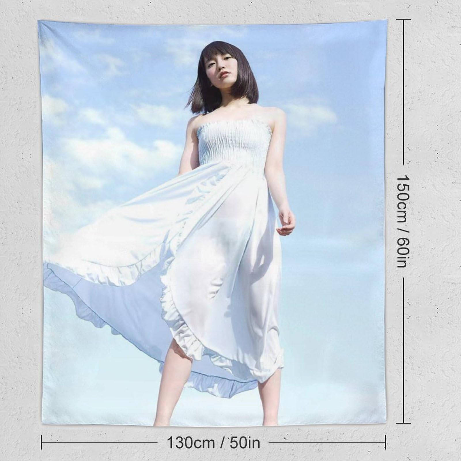 Amazon.co.jp: 吉岡里帆 水着 タペストリー 壁掛け 部屋飾り 多機能