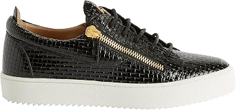 Frankie Low Top Sneakers