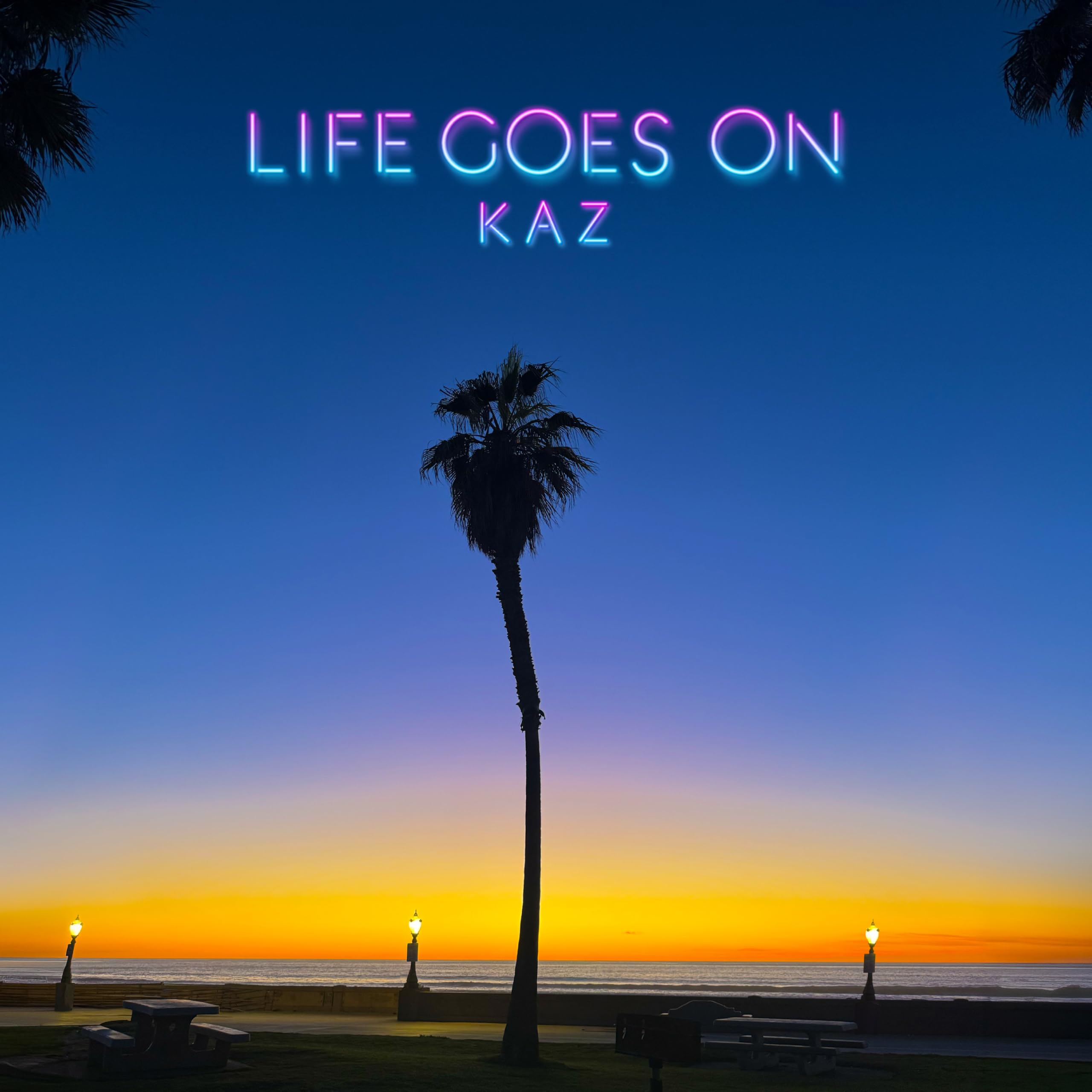 Amazon.co.jp: LIFE GOES ON (AL+Blu-ray Disc) - KAZ: ミュージック