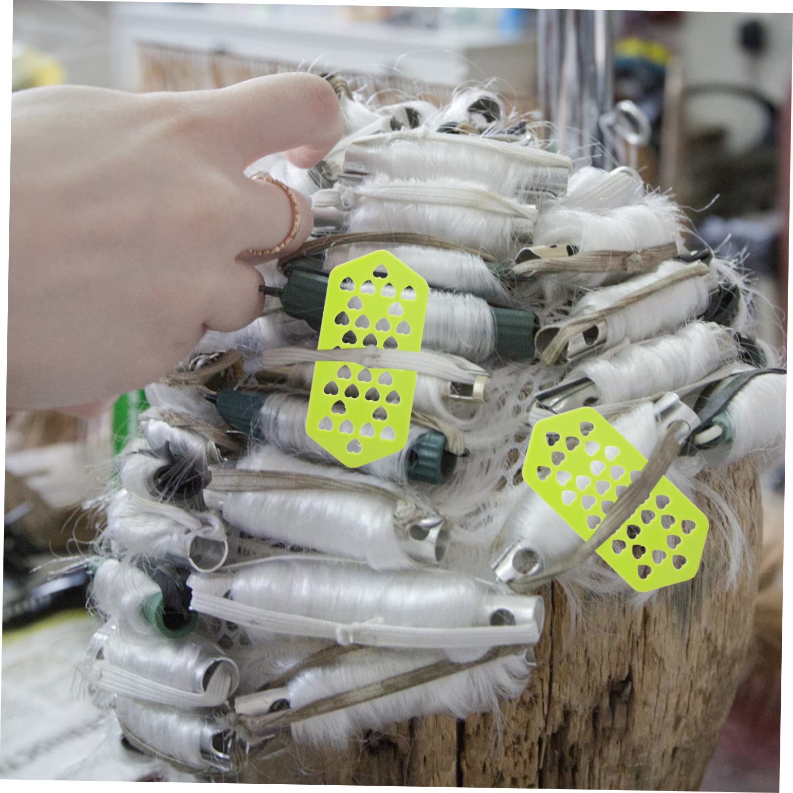 SOESFOUFU 30pcs Hair Perm Curling Inserting Cards Hot Rollers Hair Curlers Accessory Set Random Color