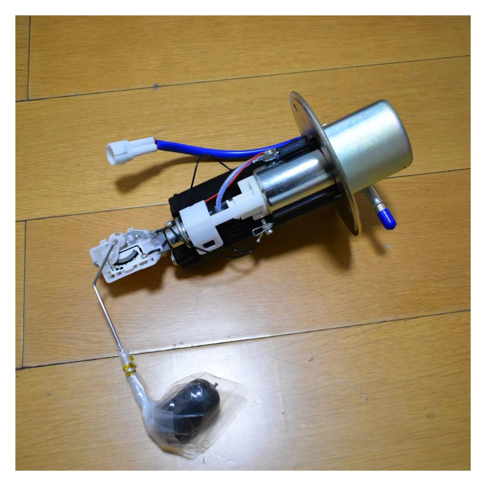 Pompa Benzina Carburante Per Suzuki GSXR1000 GSXR-1000 GSX R1000 GSXR 1000 2005 2006 UC-T30SU21 15100-41G00 Gruppo Pompa Carburante + Pompa Carburante + Filtro Pompa Benzina