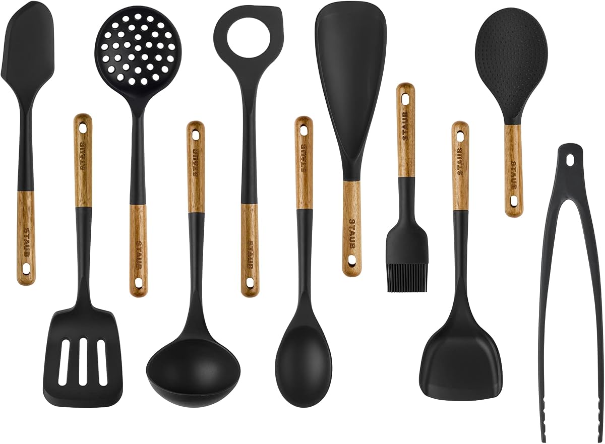 Staub Juego de utensilios de cocina de silicona con mango de madera de 11 piezas | Utensilios de cocina de silicona resistentes al calor, aptos para alimentos, con hermosos mangos de madera de acacia.