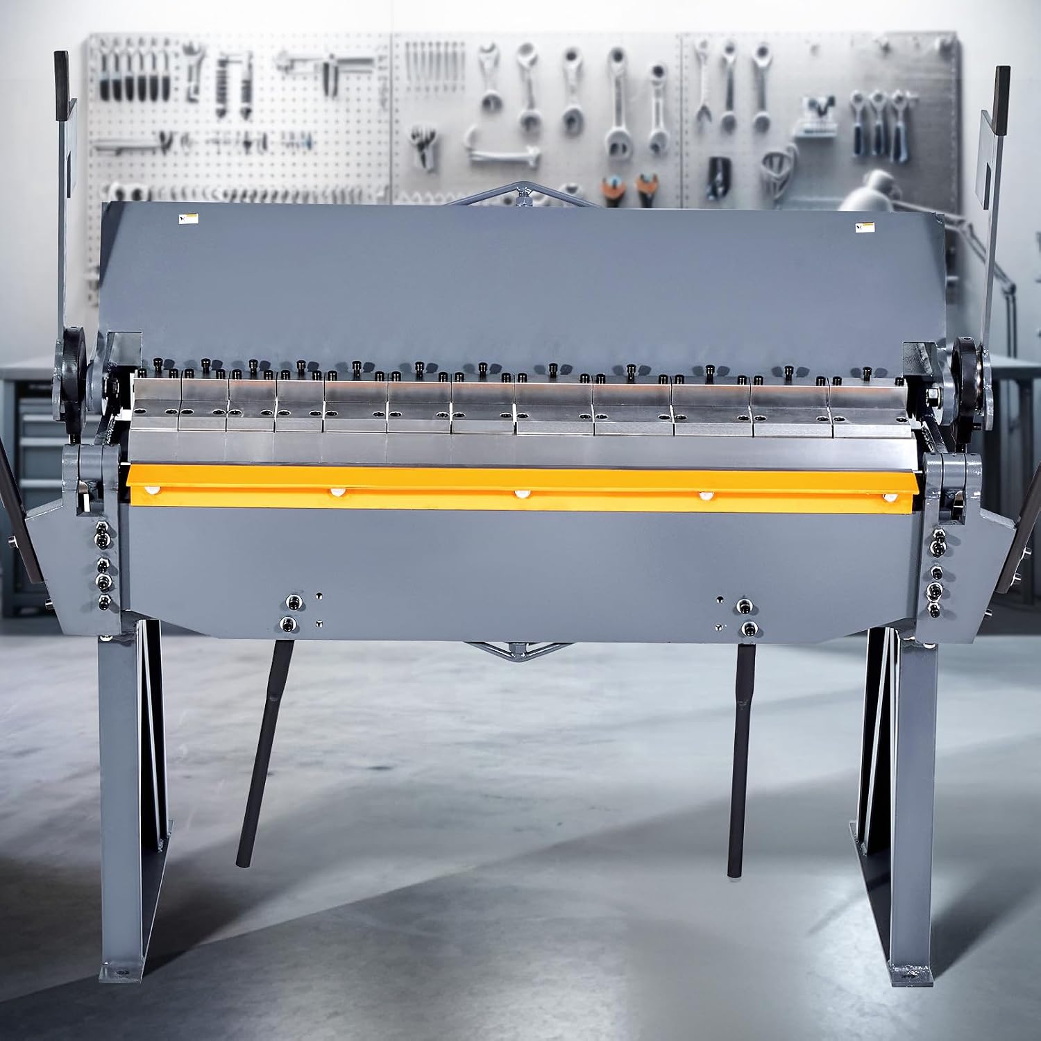 VEVOR Box and Pan Brake, 48 in Sheet Metal Bending Brake, 12-Gauge Mild Steel Capacity, 0-135 Degree Adjustable, Metal Bender Machine with 8 Fingers, Heavy-Duty Aluminum Folder for Precise Bending