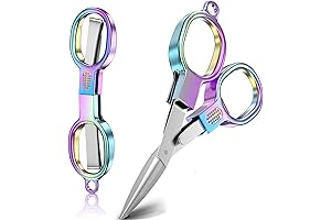Super-Compact Folding Scissors for Easy Travel