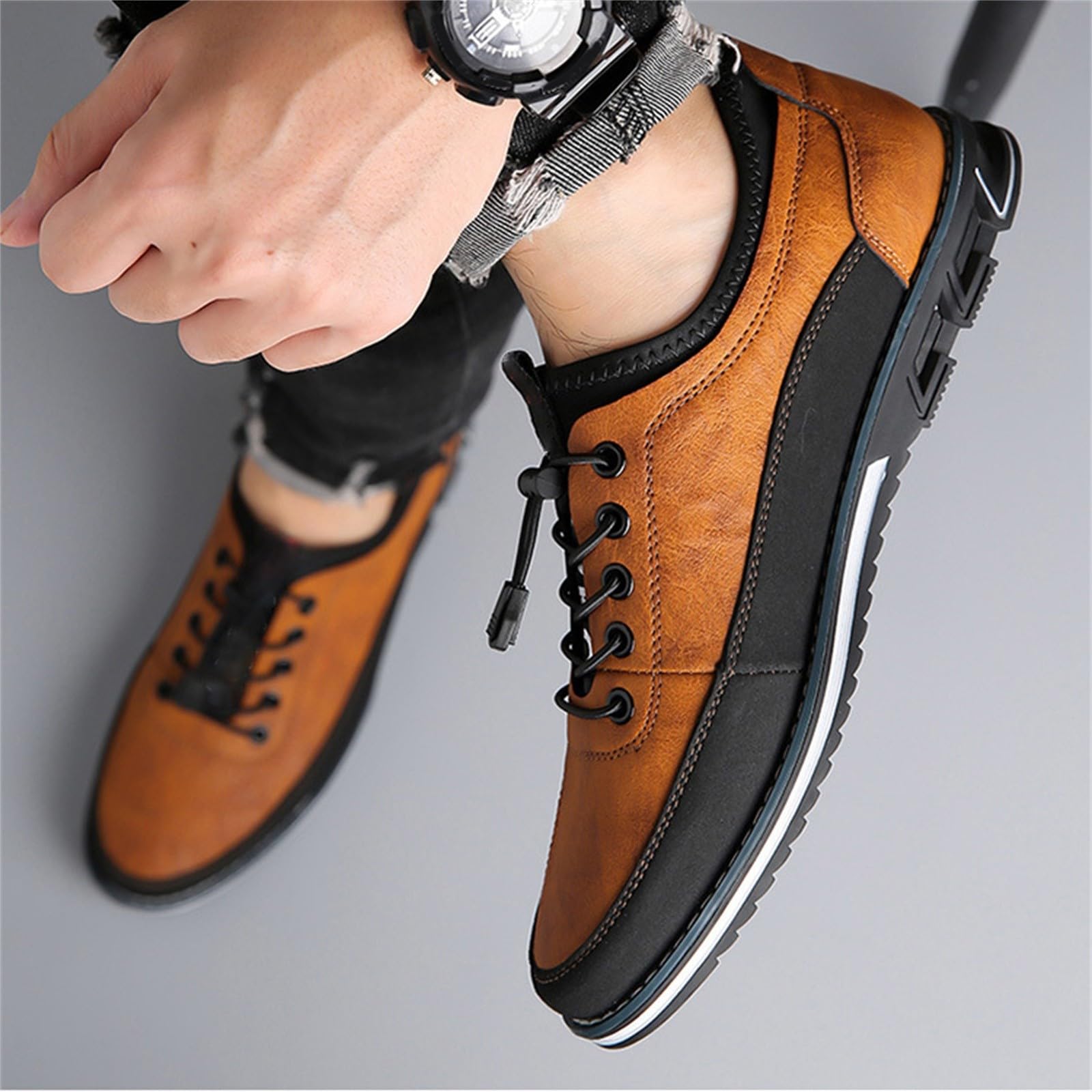 Scarpe da uomo in pelle casual con lacci elastici a chiusura rapida