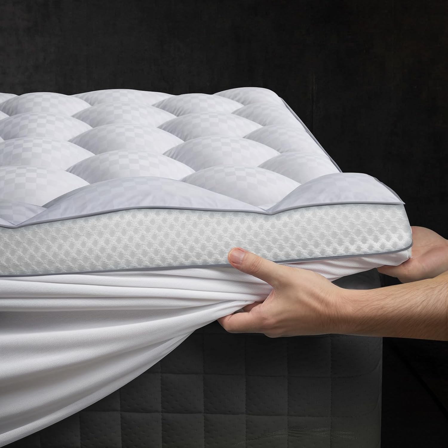 Photo 1 of ***VERY USED/ DIRTY*** 3 Inch Ultra-Fluffy Memory Foam Mattress Topper King for Back Pain, Extra Soft Pillow Top King Mattress Topper with 4X Support, Mattress Pad with Breathable Air Mesh Sides, 6-21'' Deep Pocket