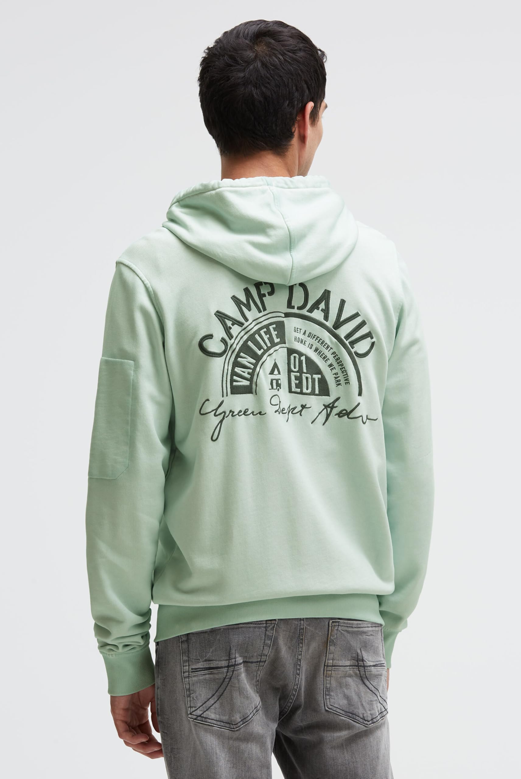 Camp David Herren Kapuzensweatjacke Oil Dyed mit Rücken-Artwork