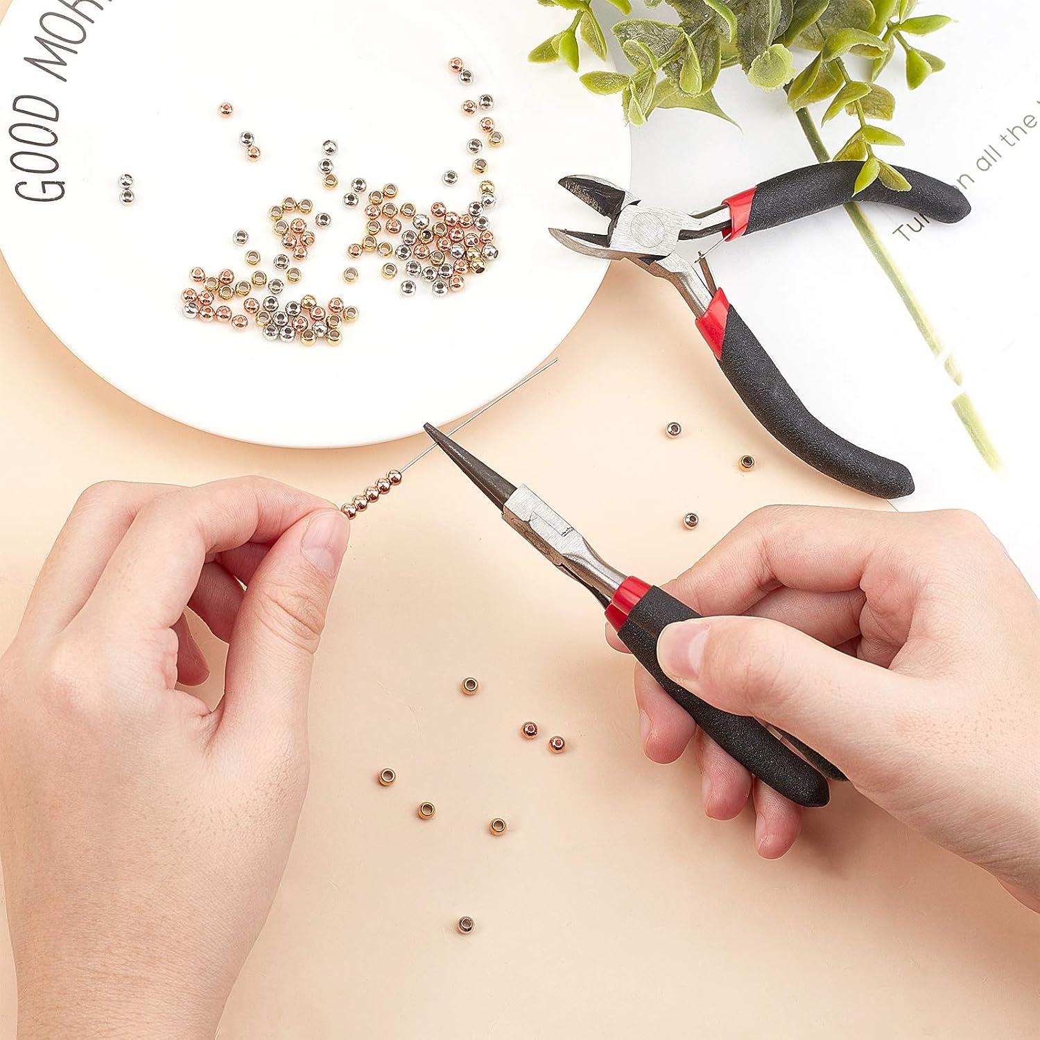 UNICRAFTALE 120pcs 3 Colors 4mm Round Spacer Beads 304 Stainless Steel Loose Beads Small Hole Spacer Beads Smooth Surface Beads Finding for DIY Jewelry Making Craft Hole 1~2mm - Image 5