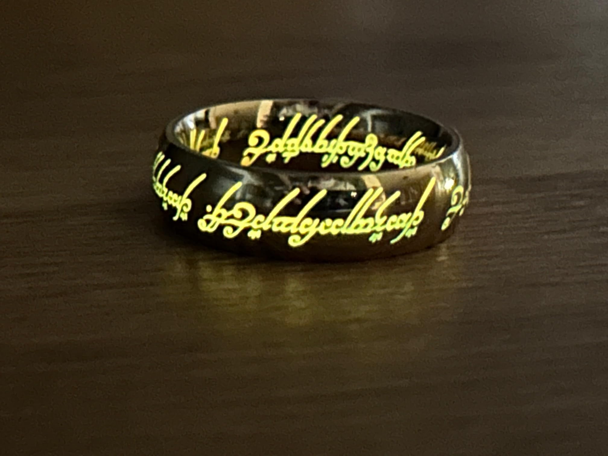 Genérico EL SEÑOR DE LOS ANILOS: ANILLO DE ACERO ÉLFICO FOSPHORESCENTE GLOW/NOCHE