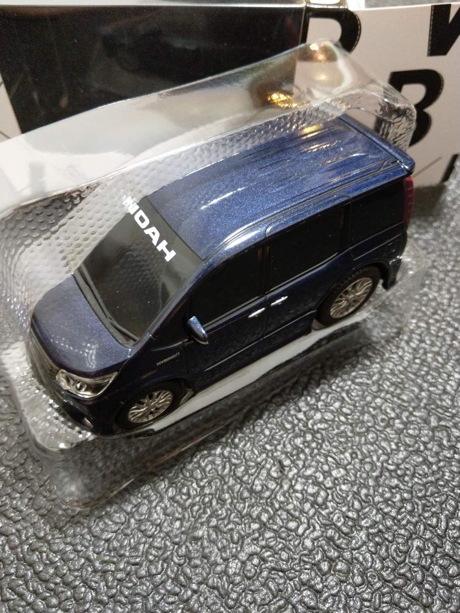Amazon.co.jp: 非売品 トヨタ ノア NOAH 80系前期 W〆B HYBRID