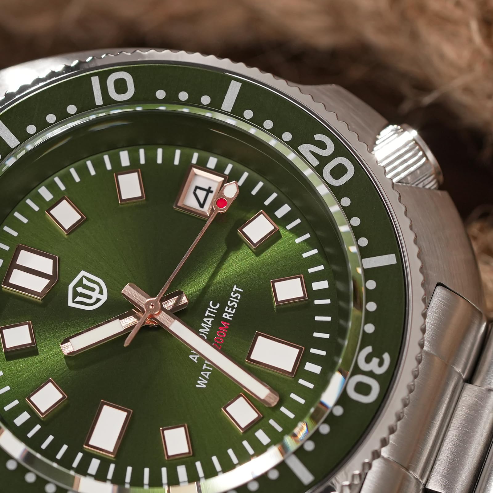 watchdives WD6105 Reloj de Buceo Automático para Hombre, Reloj de Oulsera con Movimiento NH35, Cristal de Zafiro de 200 M, Reloj para Hombre con Pulsera de Acero Inoxidable 316L, Reloj Luminoso