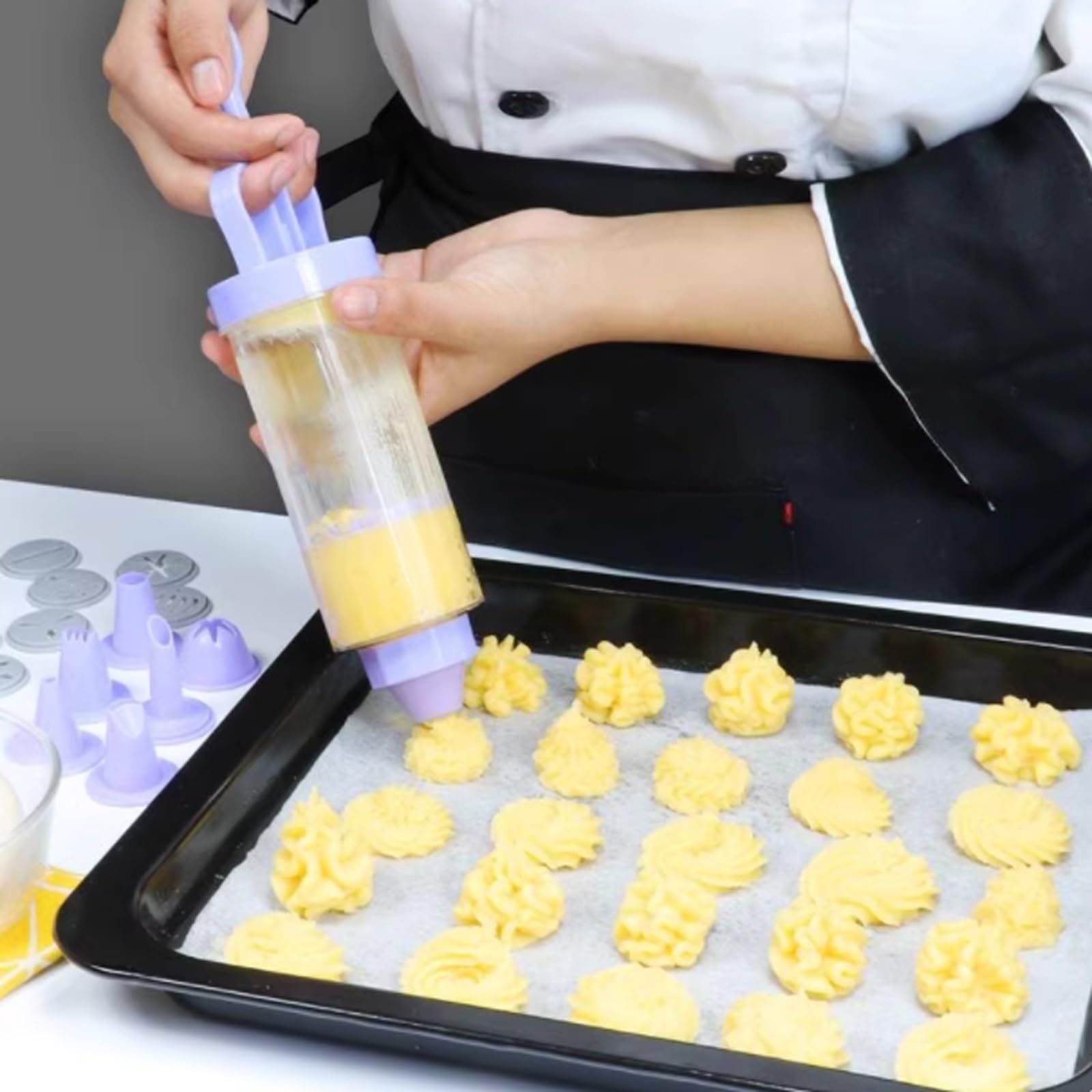 Lot de Douilles à pâtisserie, Piping Tips Cake Decorating Icing Tool with 7pcs