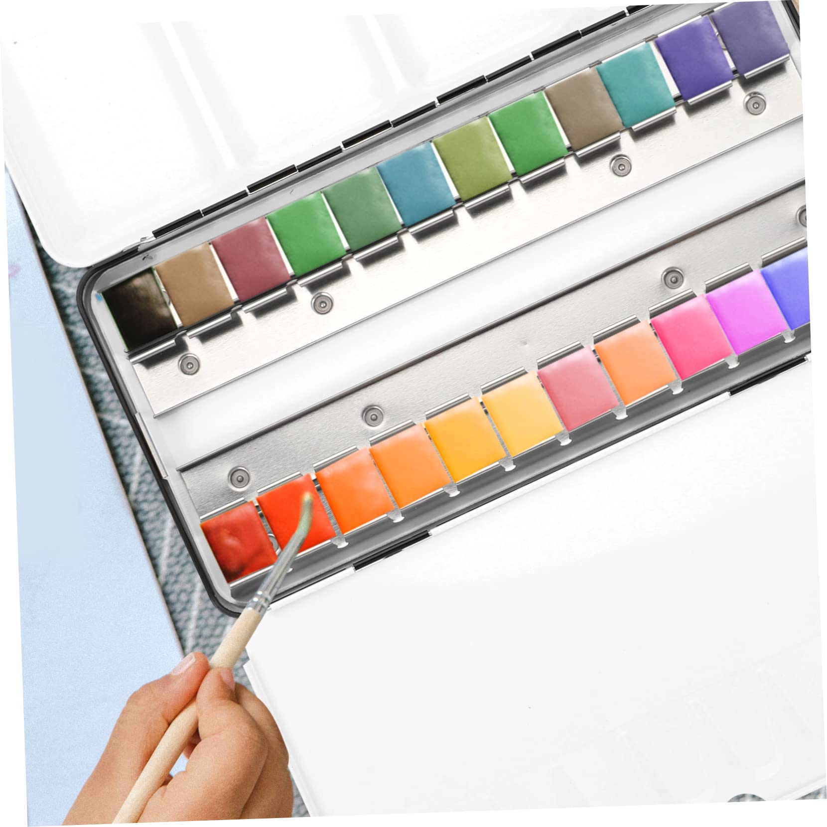 TEHAUX Boîte Aquarelle Vide en Fer Noir, 48 Godets, Légère et Robuste, Réutilisable, Rangement Portable pour Peinture la Maison Voyage