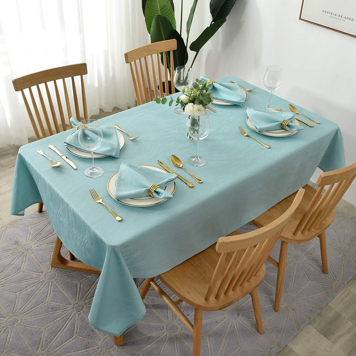 maxmill Jacquard Cloth Napkins 20 x 20 Inch with Hemmed Edges Swirl