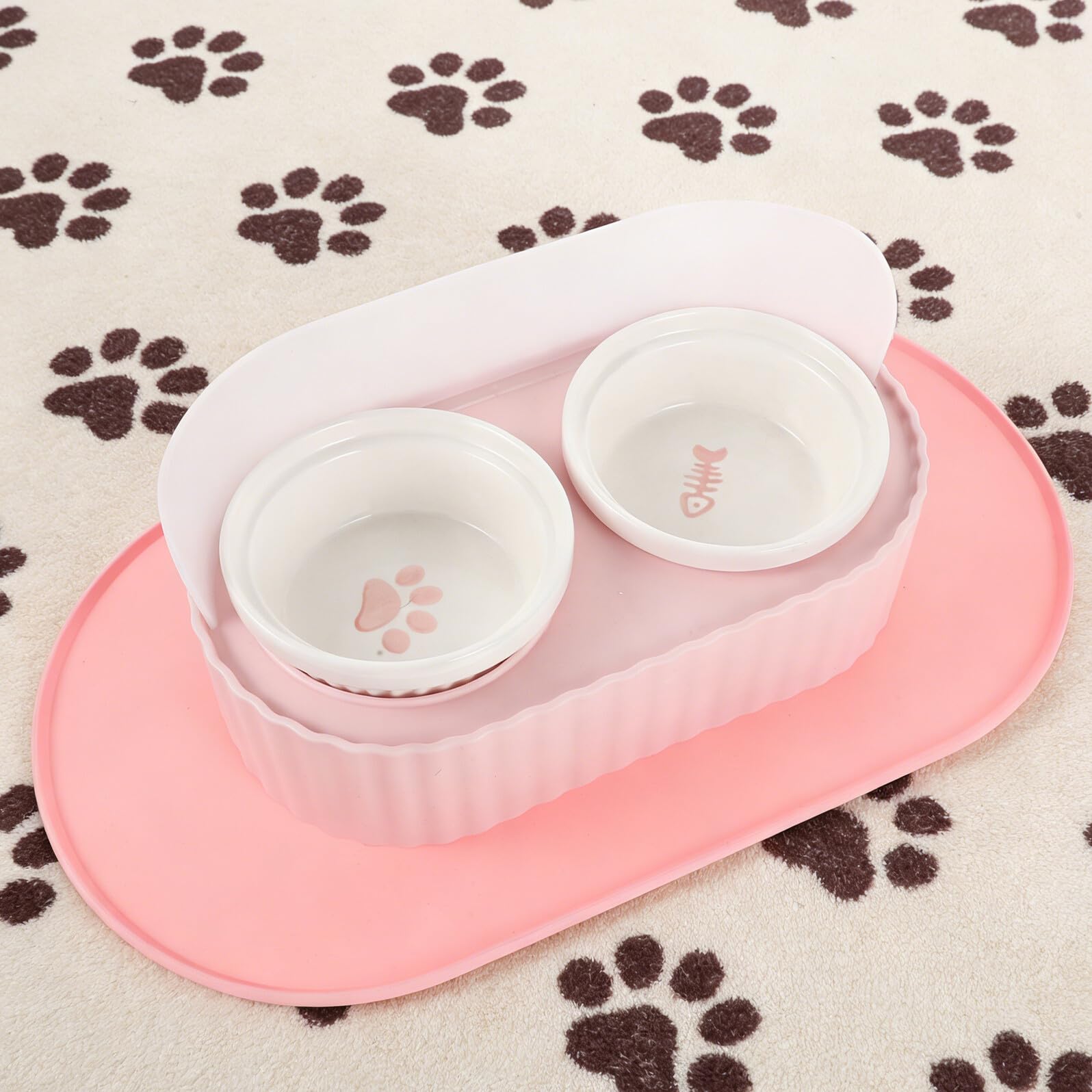 HEMOTON Gamelle Double Surélevée en Céramique 350 ML avec Support Antidérapant et Tapis Imperméable, Bol pour Chat Rose Sakura, Alimentation Eau et Nourriture, pour Chatons et Petits