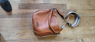 Review Image by C. Root C. Root