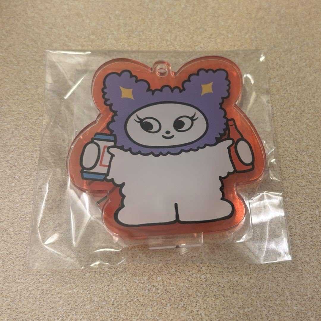 Amazon.co.jp: 家入レオ アクリルスタンドキーホルダー : おもちゃ