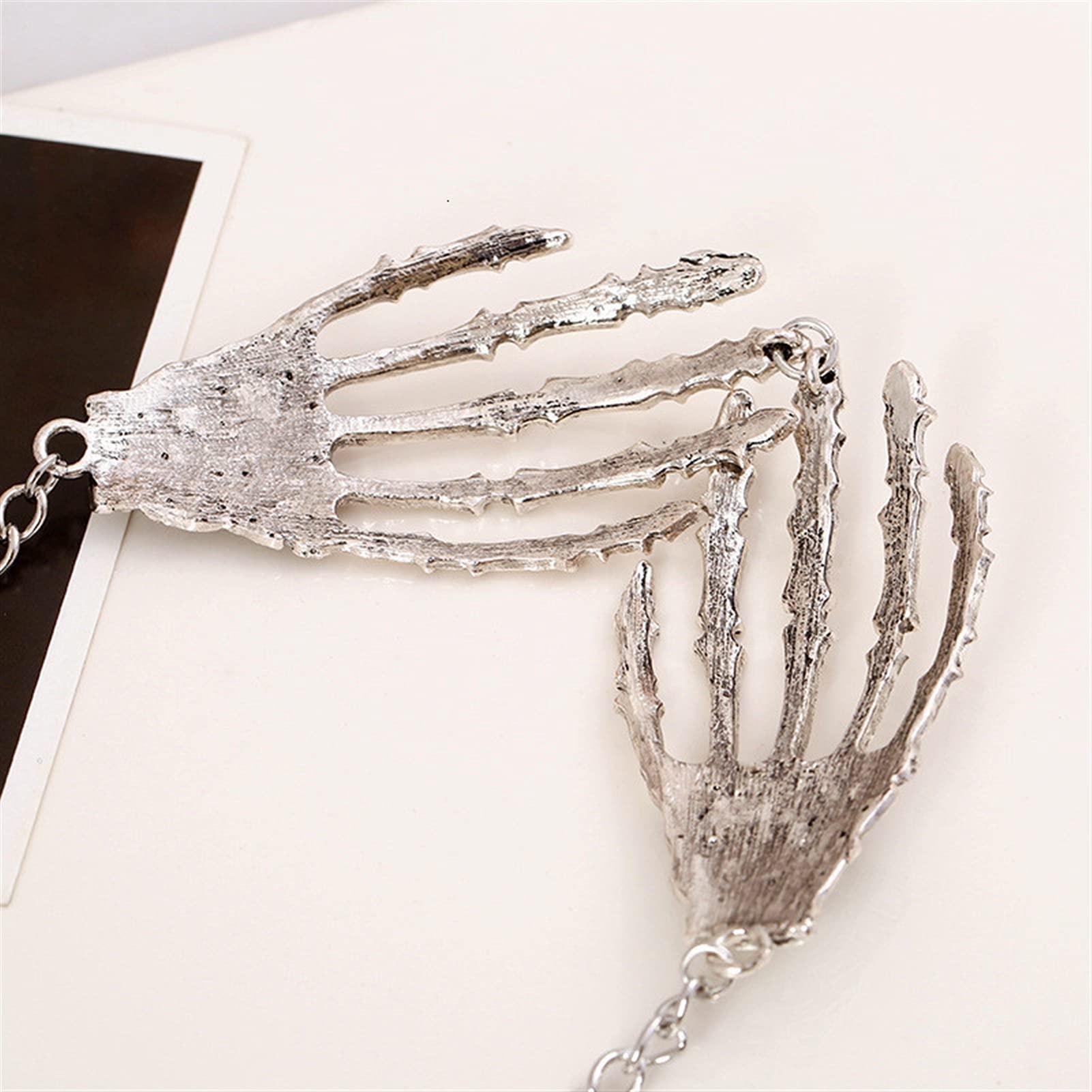 HJMMWT Materiały na Halloween Halloweenowy szkielet Charms do naszyjników Kolczyki Akcesoria do wyrobu biżuterii Wisiorki z czaszką do wyrobu biżuterii Craft Rekwizyty na Halloween Biżuteria Prezent