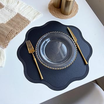 Flower Table Mats Set of 2, Black Placemats 15 inch Solid Color Non-Slip Heat Resistant Kitchen Table Mats