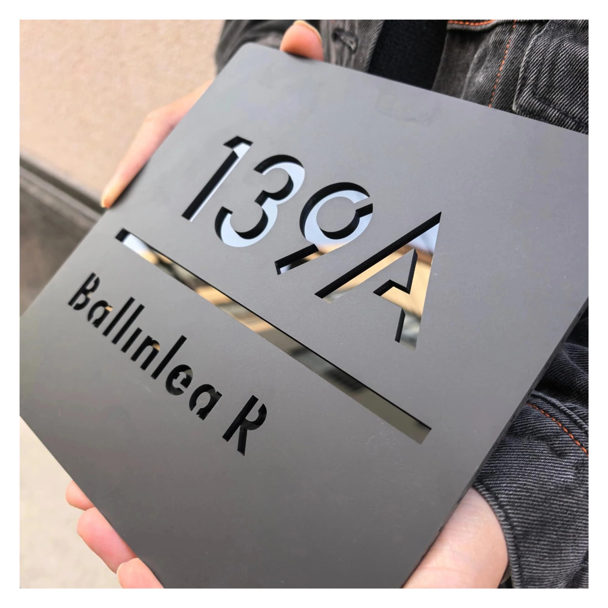 Panneau De Numéro Maison En Acrylique 3D, Plaque D'adresse Extérieure Moderne, Décoration Porte Et Murale Étanche for L'extérieur La, 1 Pièce(Gray and black,30cmx30cm)