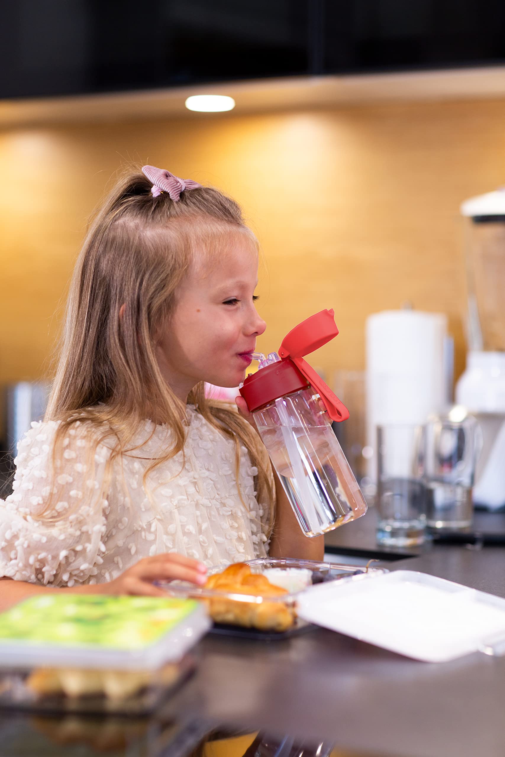 Jarlson® Borraccia Bambini, Bottiglia 500 ml, Senza BPA, Bottiglia Acqua con Cannuccia, per la scuola e l'asilo, realizzato in plastica di alta qualità (rosso)