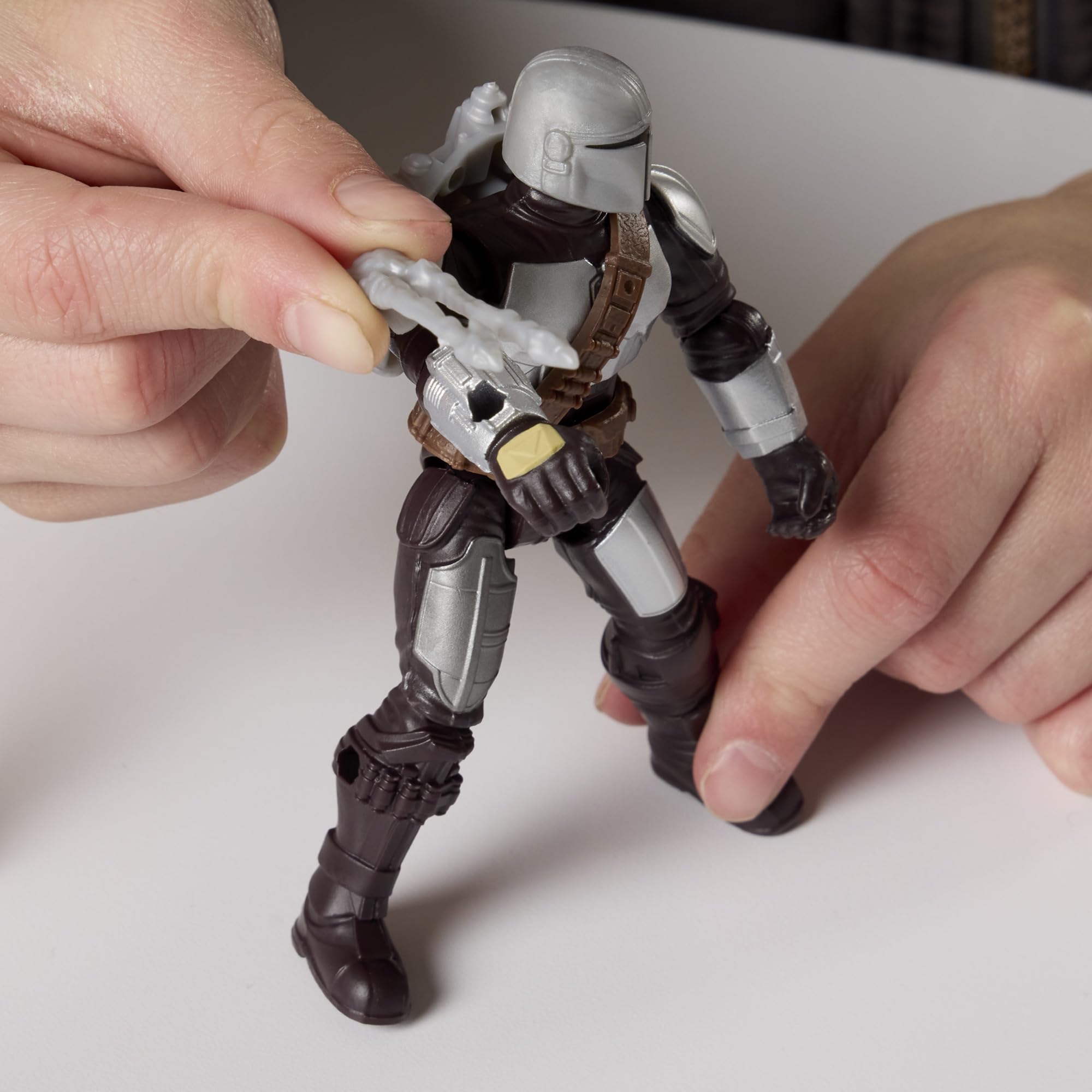 Amazon.co.jp: ハズブロ（Hasbro）STAR WARS スター・ウォーズ／マンダ