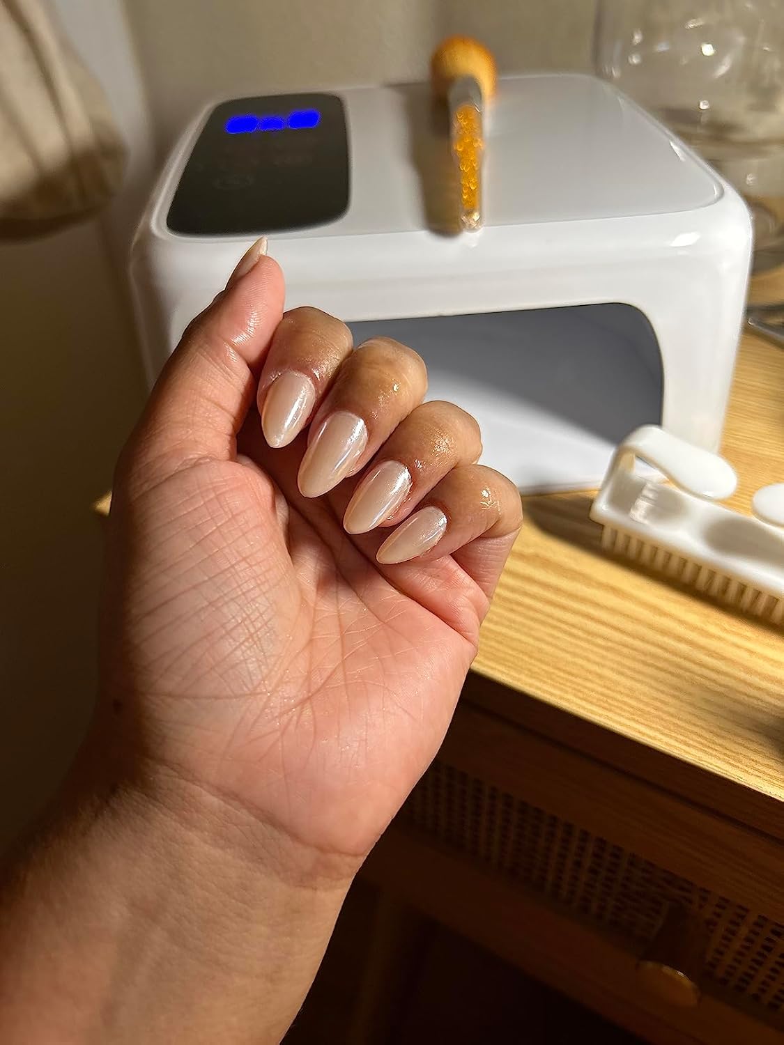 Daily Charme Magic White Nail Chrome Powder (White) 1g, Pearlescent Nail Chrome Powder, Glazed Donut, Nail Art Decoration, Home DIY/Nail Salon Manicure