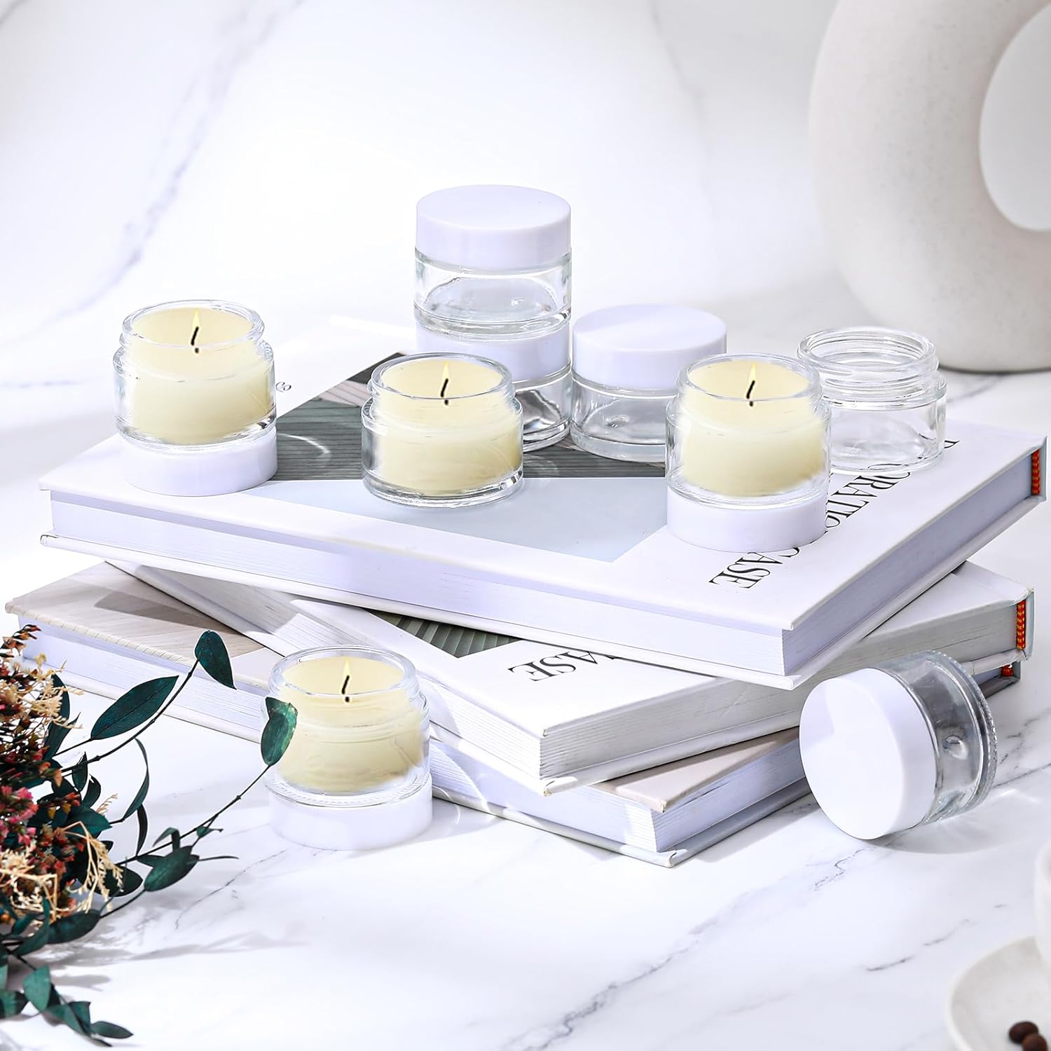 Domensi 100 Pcs 1 oz Glass Jars with Lids Bulk Round Glass Cosmetic Jars for DIY Lip Balm Small Travel Containers with Inner Liner for Lotions Powders Ointments Sample Cream(Clear, White)