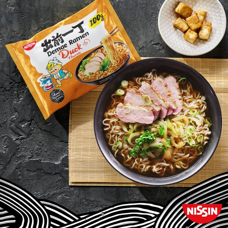Nissin Demae Ramen Ente: Schnelle und köstliche Asiatische Genussreise!