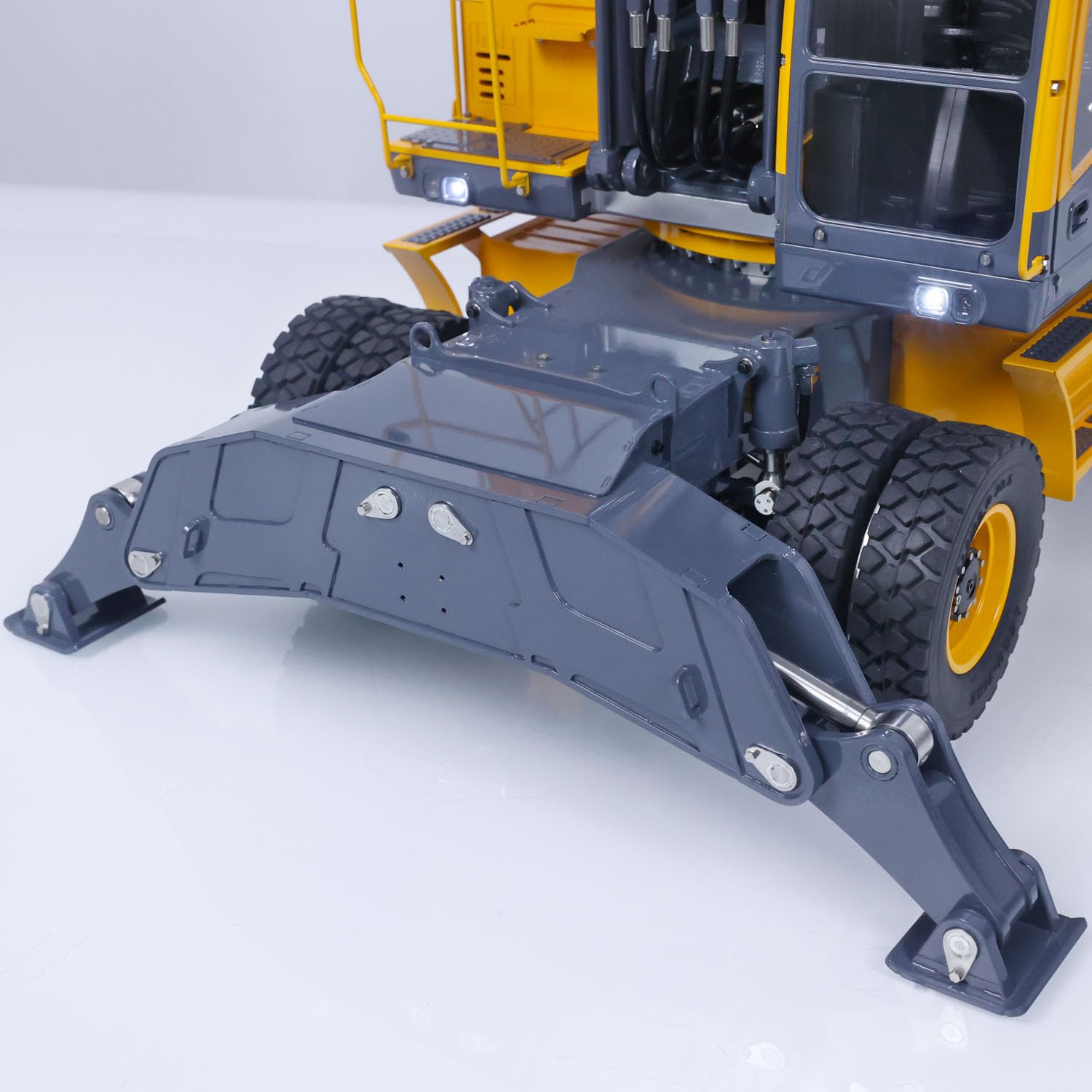 LESU Excavatrice hydraulique à roues 1/14 RC pour contrôleur PL18EV Aoue ET30H LCD en métal à montage fixe