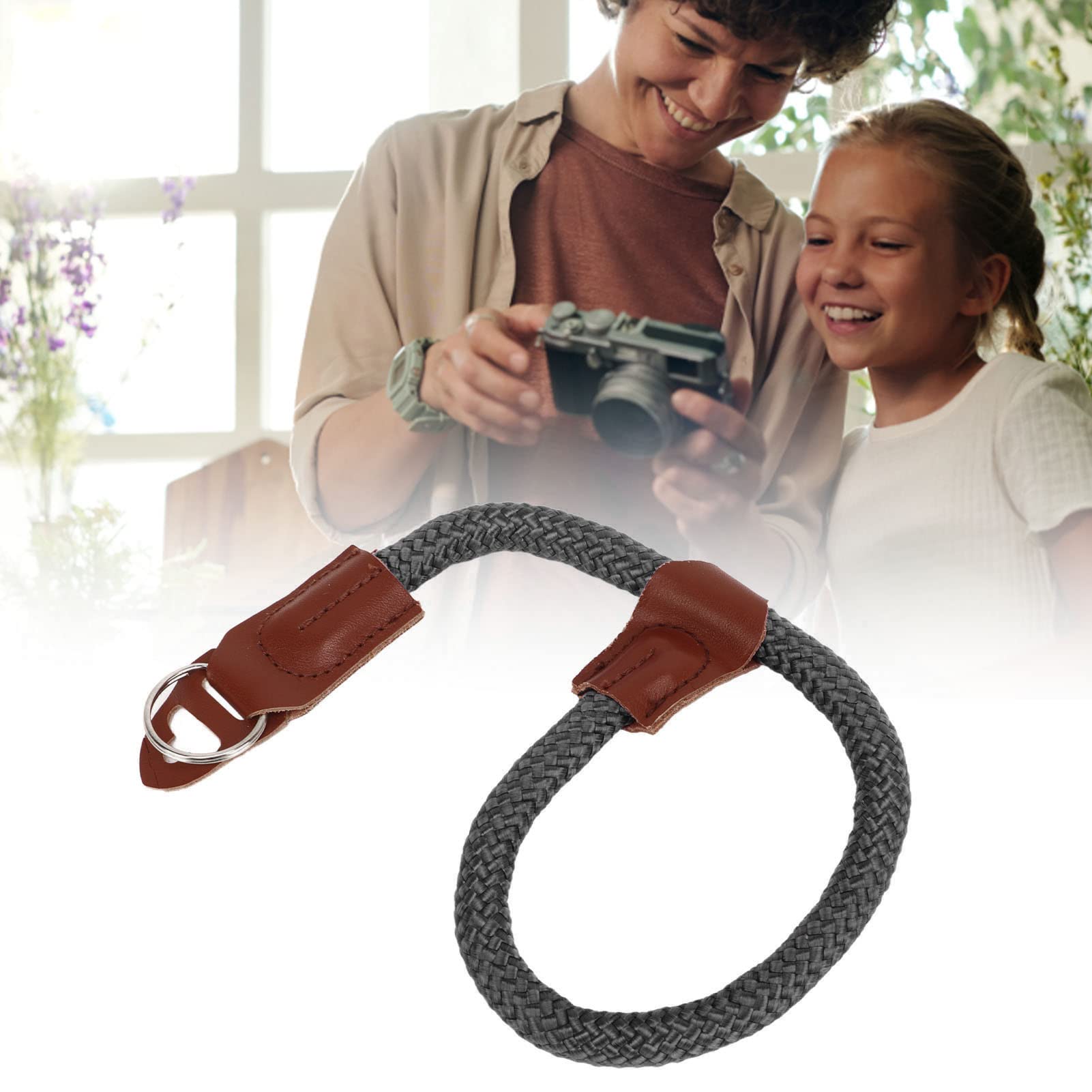 Cinturino Da Polso Per Fotocamera DSLR – Regolabile, Nylon, Ultra Leggero 45g, Con Anelli A D E Attacchi A Sgancio Rapido
