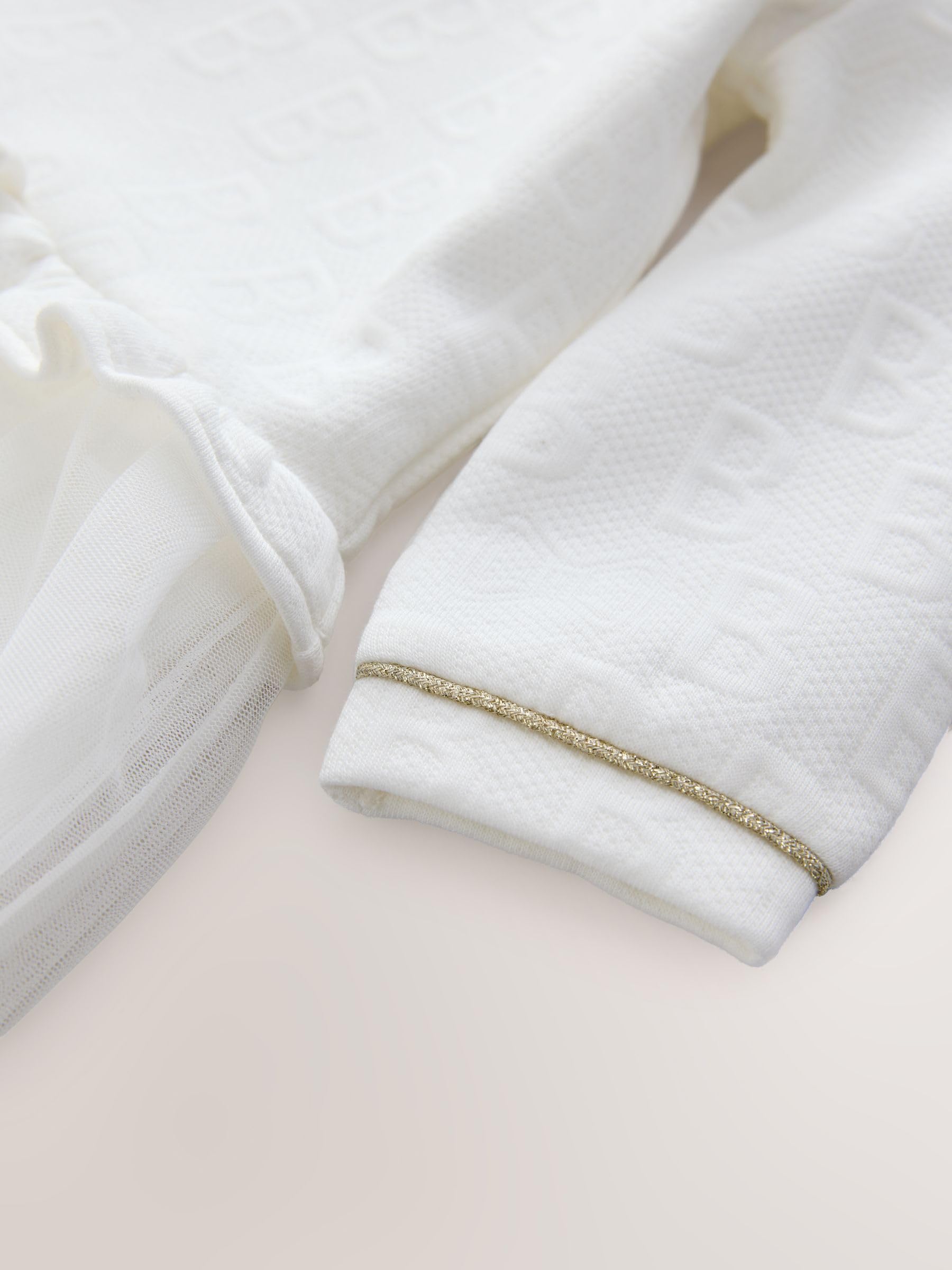 Baby Mädchen Jacquardkleid mit Prägung und Mesh-Saum