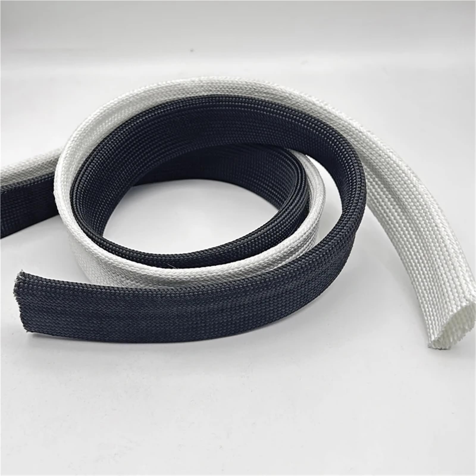 Kabelkanal Kabelhülle Geflechtschlauch Widerstandsfähig Flexibel Leicht Für Hause(White,20mm,5M)