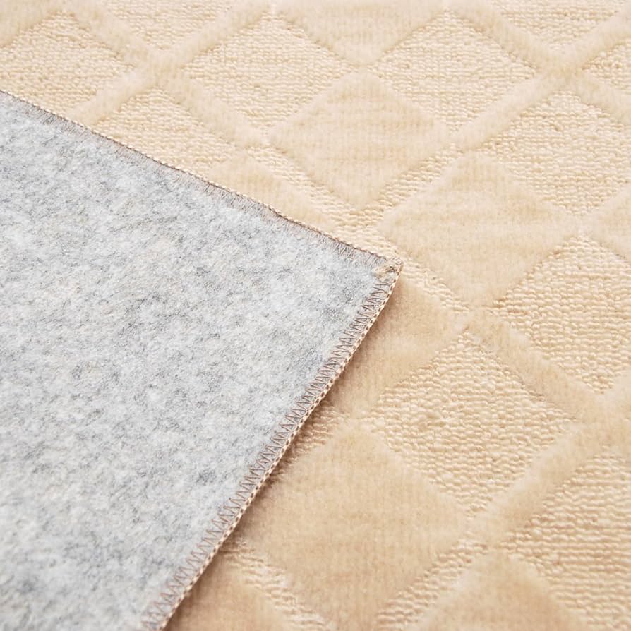 Amazon | アース防ダニ カーペット8畳 防ダニ 抗菌 防カビ 防虫