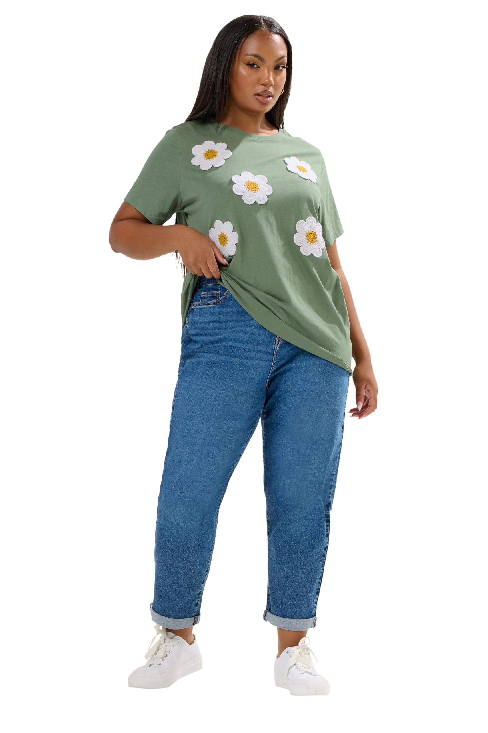 Yours Women's Green Applique Daisy T-Shirt In | Size: 30-32
