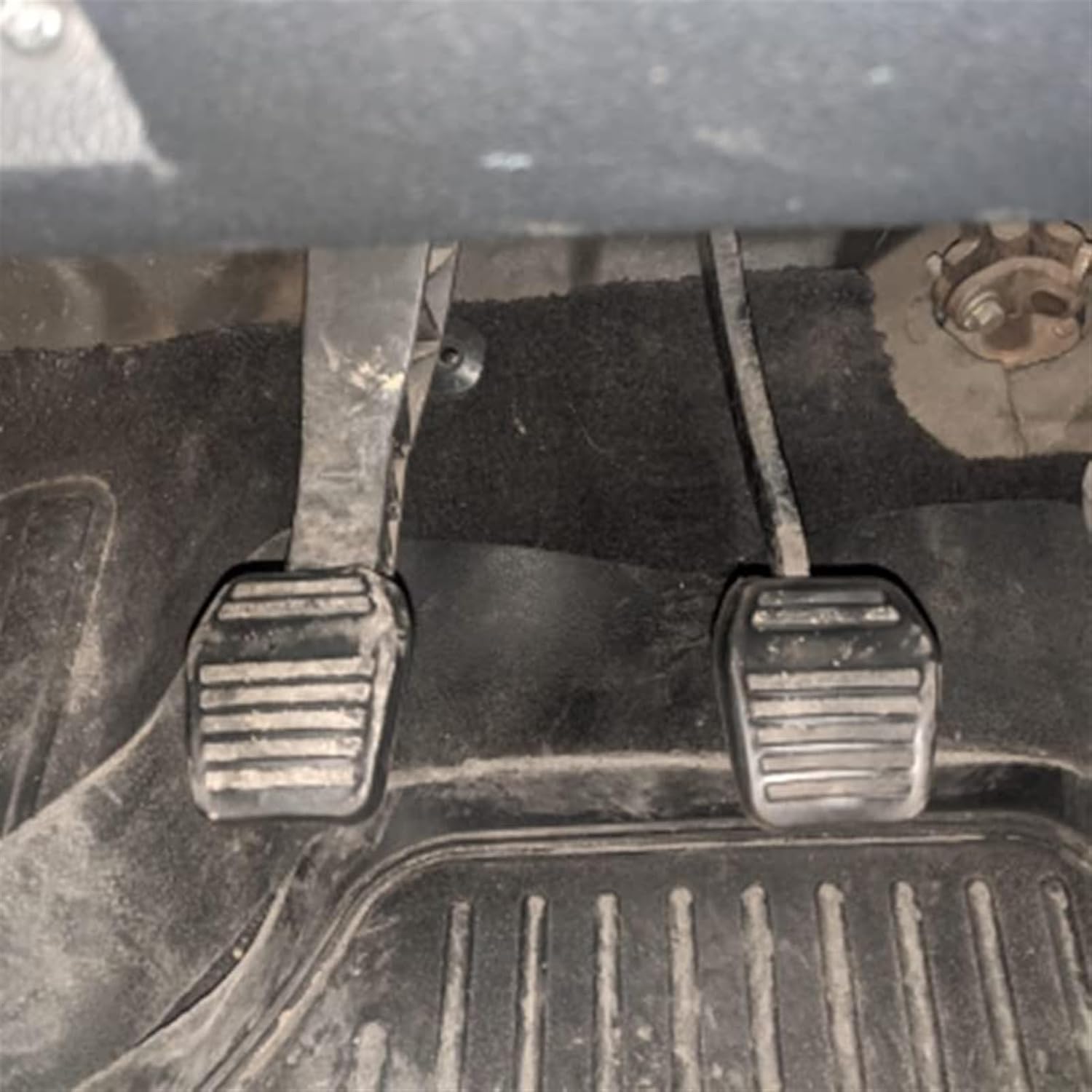 Rubber Brake Clutch Foot Pedal Pad Cover Replacement, for Ford, for Fiesta, 5 MK5 2002 2003 2004 2005 2006 2007 2008 Classic Ikon 6789917 Car Pedal Pad Cover