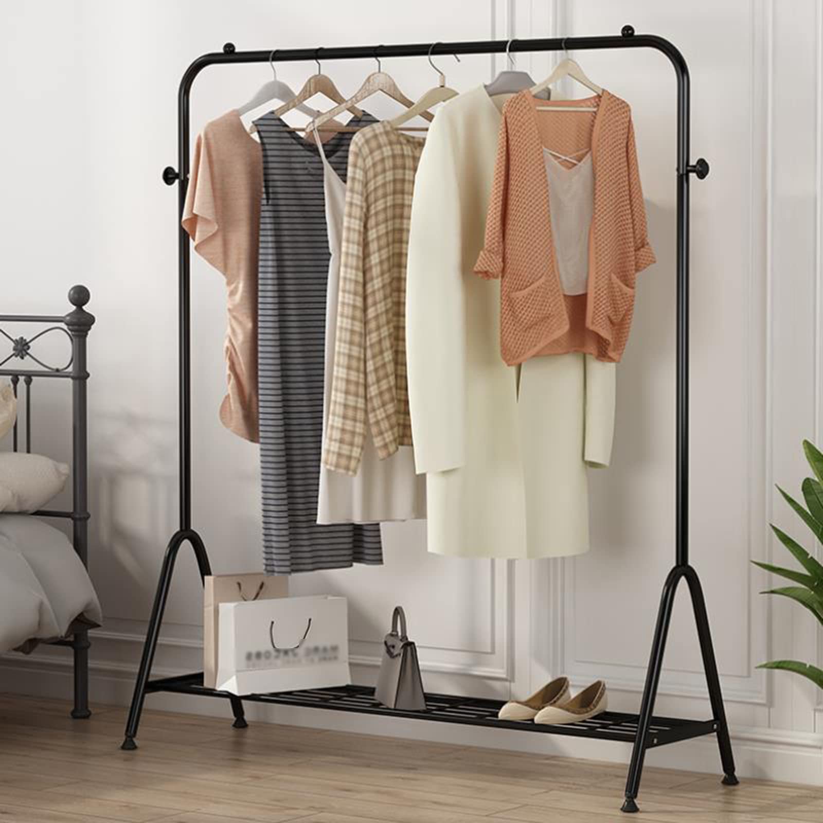 Portant à vêtements robuste en métal avec perles de sécurité