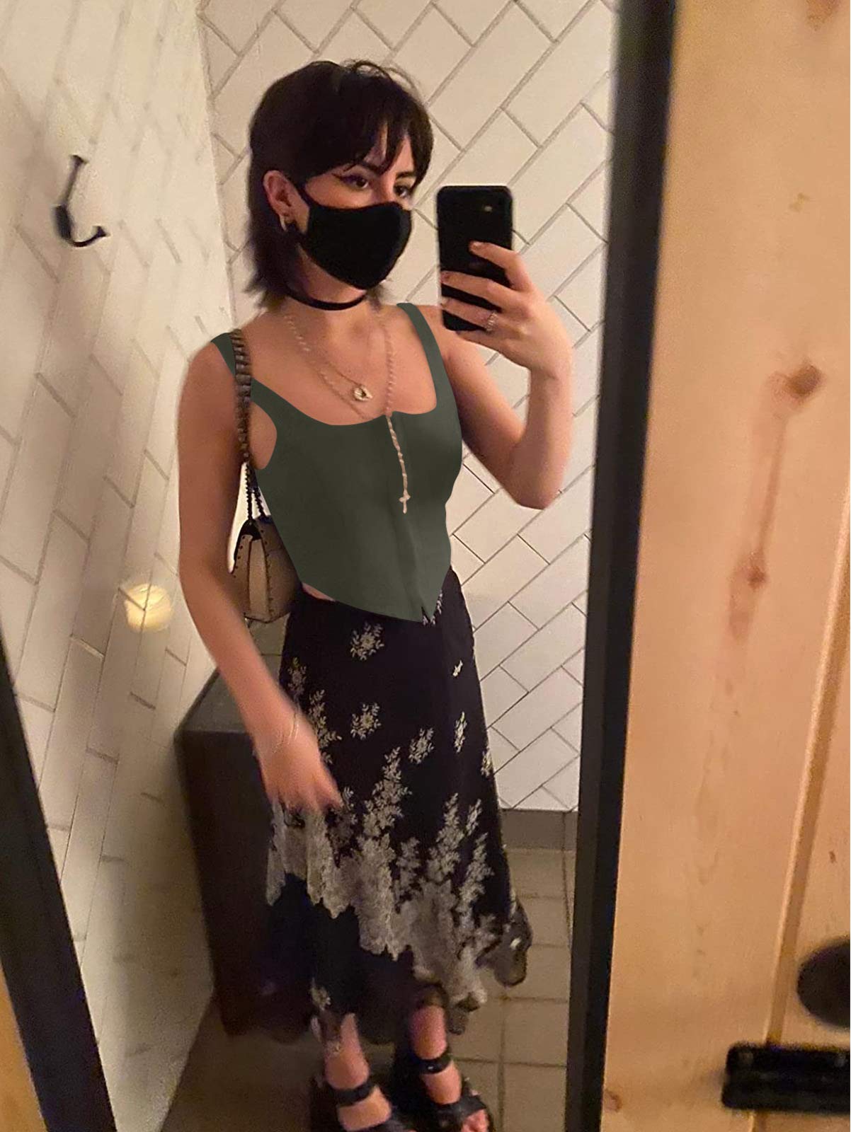 TOB Women's Sexy Sleeveless Central Single-Row Clasp Club & Night Out Crop Tank Top