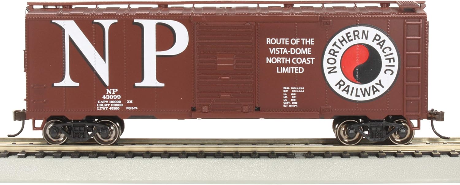 Bachmann Trains - 40' Box Car - Northern Pacific # 43099 - HO Scale image 5