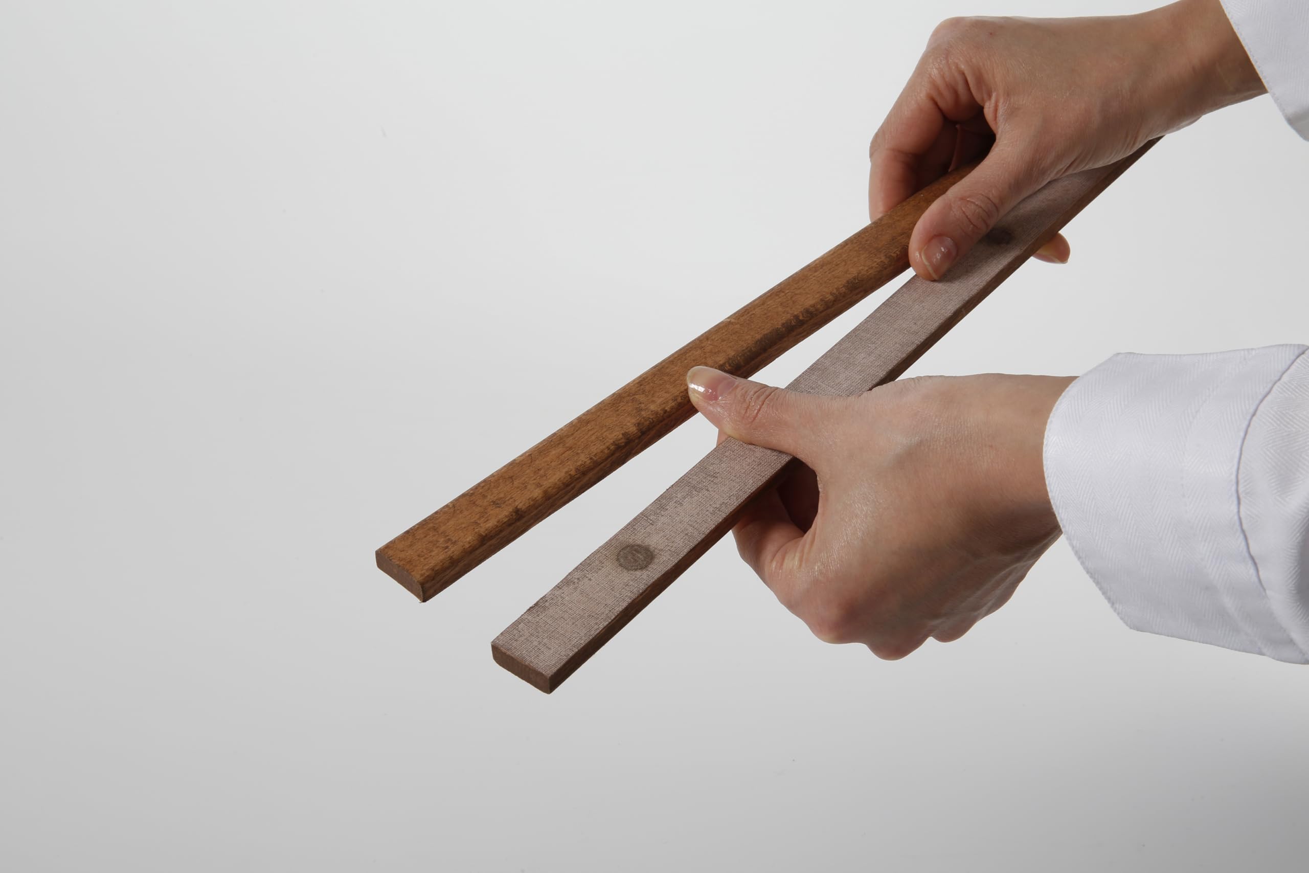 DisplayLager Wood Poster Hanger in Buchenholz, Magnetisch – 40 cm Satz, 40 cm, Rechteckig, Holz, Lasiert, Bilderrahmen, Bild aufhängen, Posterleiste